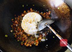 酱油炒饭的做法图解8