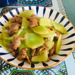 青笋过油肉的做法[图]