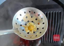 罗汉果菊花膏撞奶的做法图解4