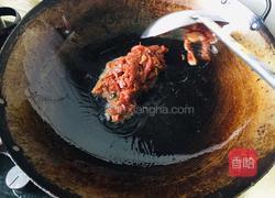 黄豆芽炒过油肉的做法图解3