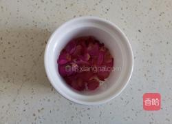 玫瑰花奶冻的做法图解2
