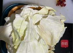 酸辣手撕包菜的做法图解1