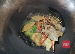 酱猪蹄的做法图解3