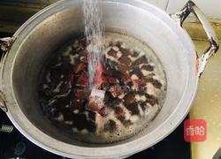 青椒炒猪血的做法图解1