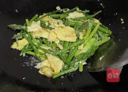 鸡蛋炒芦笋尖的做法图解9