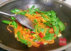 虫草花炒荷兰豆的做法图解12