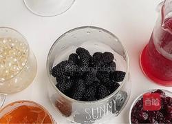 桑葚茶冻蔓越梅饮的做法图解2