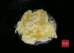 鸡蛋苦瓜的做法图解2