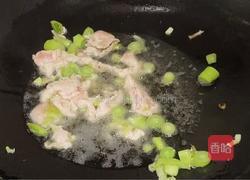 爆炒甜红椒的做法图解4