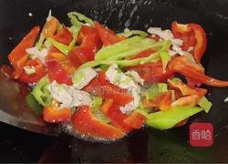 爆炒甜红椒的做法图解6