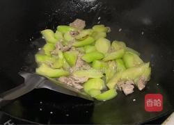 丝瓜炒肉片的做法图解7