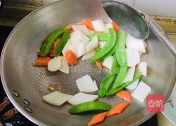 荷兰豆炒山药的做法图解5