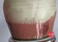 草莓香蕉酸奶杯的做法图解2