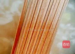 黄鱼煨面的做法图解7