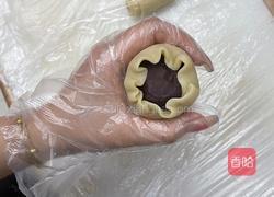 蛋黄酥的做法图解10