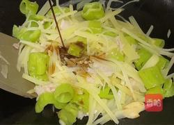 土豆丝炒青椒肉片的做法图解7