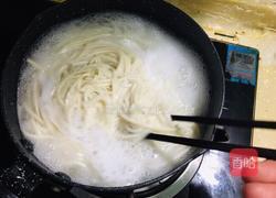 油泼辣子拌面的做法图解3