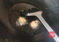 炸丸子的做法图解4