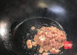 豌豆米炒肉丁的做法图解6