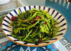 清炒茼蒿