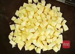 肉末炒土豆的做法图解1