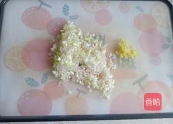 西葫鲜肉锅贴的做法图解2