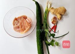 黄瓜拌鸡丝的做法图解1