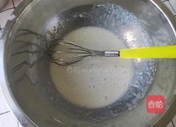 蔓越莓中空戚风蛋糕的做法图解2