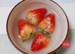 草莓酸奶吐司的做法图解1