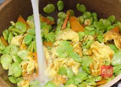 蚕豆米炒鸡蛋的做法图解11