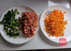 虾仁蛋炒饭的做法图解2