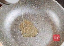 鲍鱼炒面的做法图解1