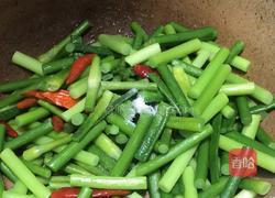 蒜苔炒肉的做法图解8