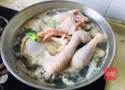 清炖土鸡的做法图解1