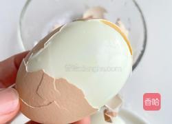 芝士鸡蛋汉堡的做法图解3