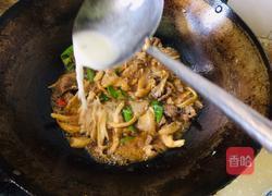 平菇炒肉片的做法图解10