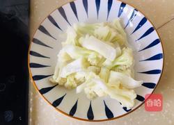 菜花炒肉丝的做法图解3