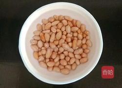 干贝莲藕花生猪骨汤的做法图解1