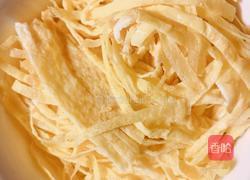 蒜蓉蛋皮粉丝的做法图解2