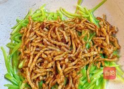 辣椒炒肉丝的做法图解8