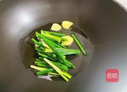 葱油焖鸡的做法图解5