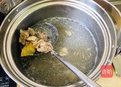 萝卜粉条烩羊排的做法图解3