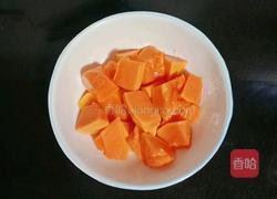 木瓜小米粥的做法图解1
