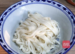 酱肉丝拌面的做法图解9