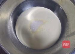 草莓冰淇淋的做法图解3