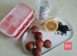 荔枝柠檬冰红茶的做法图解1