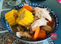 玉米胡萝卜炖土鸡的做法图解9