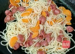 香肠鸡蛋炒意面的做法图解14