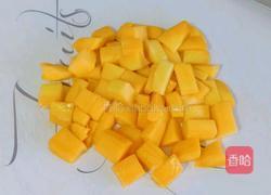 火龙果芒果酸奶冰棒的做法图解4