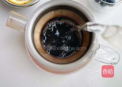 雪碧乌龙柠檬饮的做法图解2